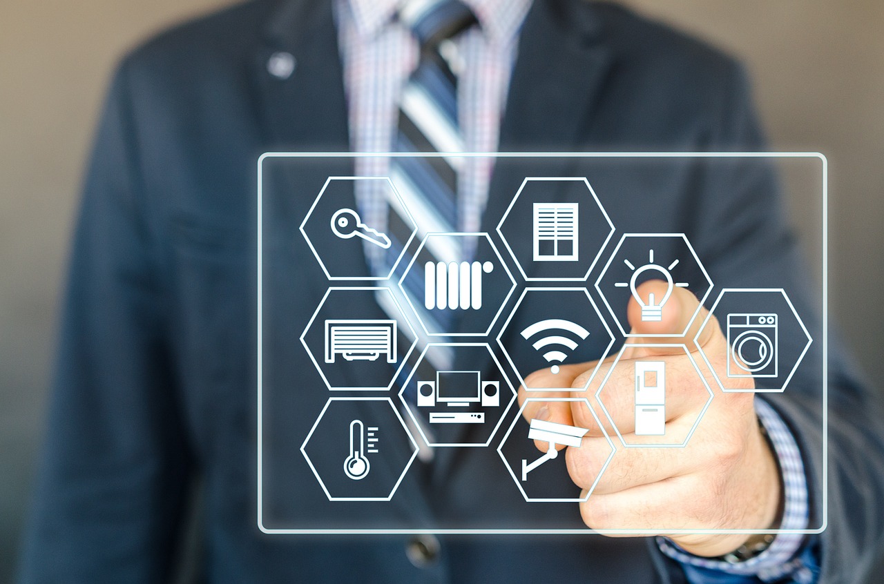 Smart Home Systems, Smart Technology for Homes & Businesses